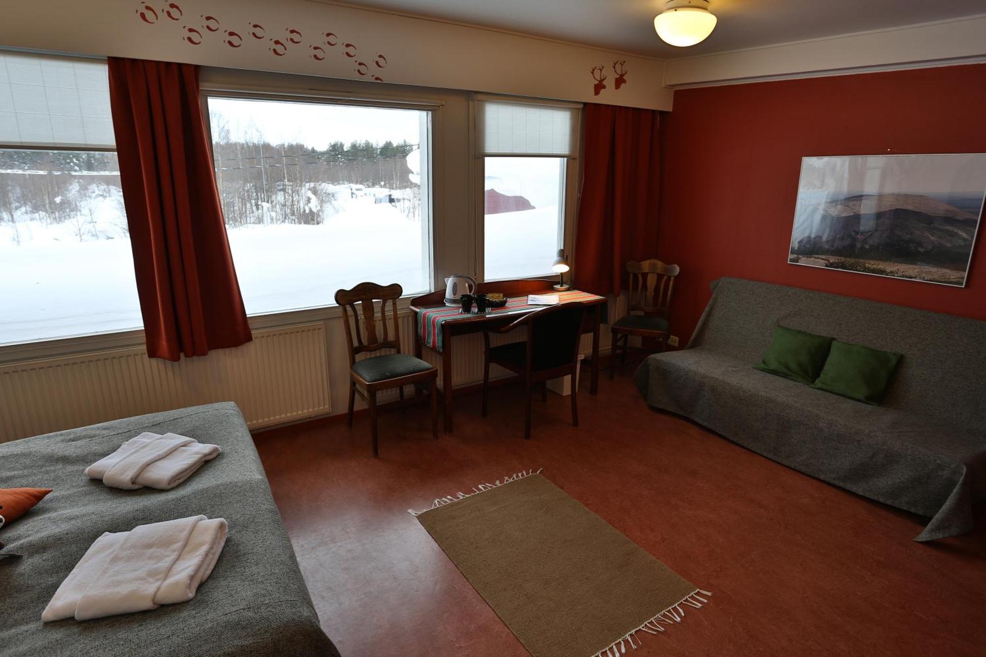 Yllaes Lake Hotel Yllasjarvi Room photo